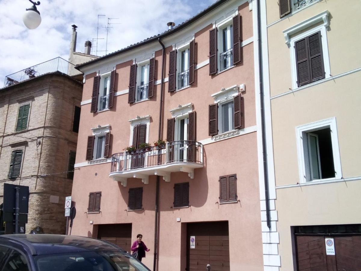 Le Stanze Di Vicolo Bonfigli Osimo Exterior foto